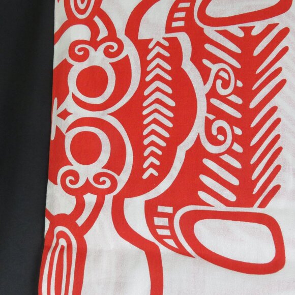 Vintage Tahitian Tablecloth 8 Napkins Hand Round 62 inch Red White Polynesian - Picture 6 of 10